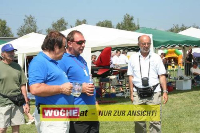 Die WOCHE besuchte die Modellflugshow 2009 in St. Marein.