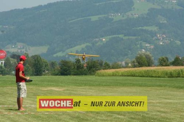 Die WOCHE besuchte die Modellflugshow 2009 in St. Marein.