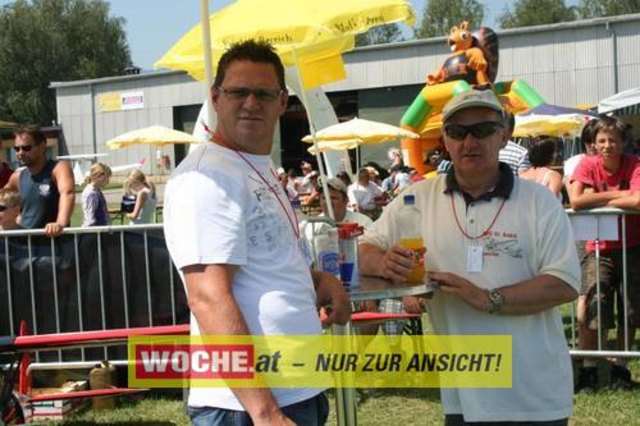 Die WOCHE besuchte die Modellflugshow 2009 in St. Marein.