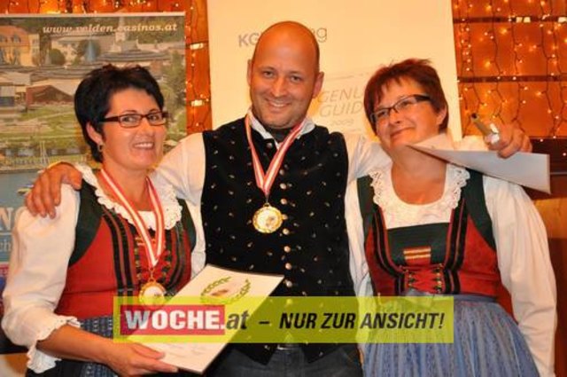 Im Casino Velden wurden die besten Kärntner Genuss Läden von den Genuss-Guide-Herausgebern Willy Lehmann und Fritz Stifsohn sowie Landesrat Josef Martinz ausgezeichnet.