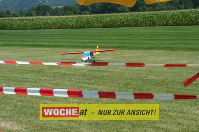 Die WOCHE besuchte die Modellflugshow 2009 in St. Marein.