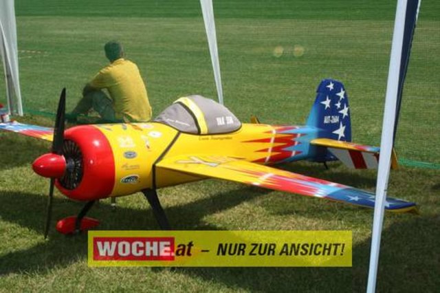 Die WOCHE besuchte die Modellflugshow 2009 in St. Marein.