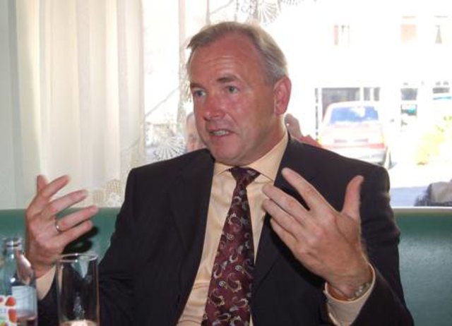 LH Gerhard Dörfler ruft nach einer Neuverteilung der Arbeit in der Familie
