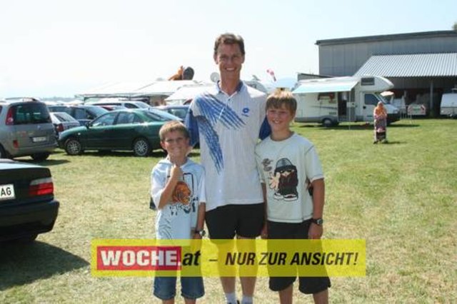 Die WOCHE besuchte die Modellflugshow 2009 in St. Marein.