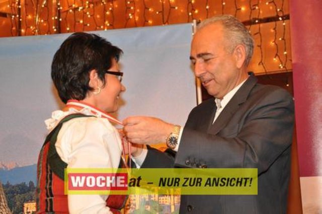 Im Casino Velden wurden die besten Kärntner Genuss Läden von den Genuss-Guide-Herausgebern Willy Lehmann und Fritz Stifsohn sowie Landesrat Josef Martinz ausgezeichnet.