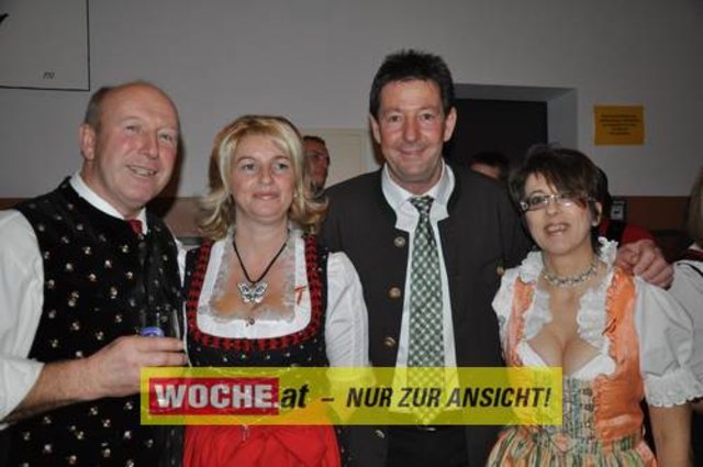 Der Griffner Bauernbund und Bürgermeister Josef Müller luden zum Bauernball in den Kultursaal Griffen.