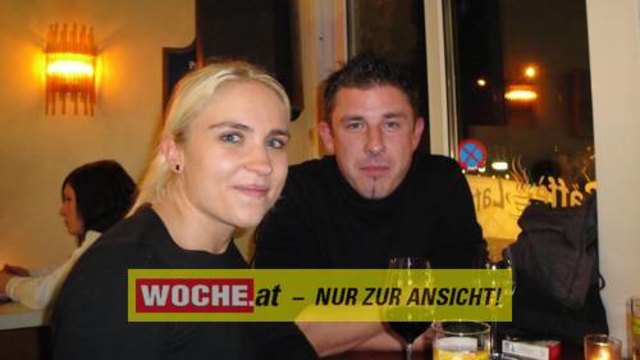 Vino Nuovo Party mit "effect 3" im Caffe Latte.