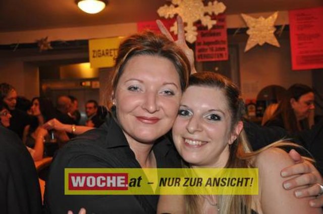 60 Maturanten am Gymnasium-Ball mit dem Motto: "Russian Nights".