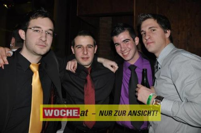 60 Maturanten am Gymnasium-Ball mit dem Motto: "Russian Nights".