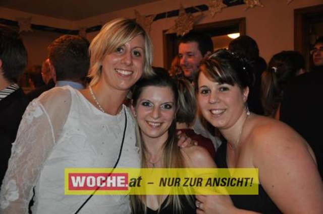 60 Maturanten am Gymnasium-Ball mit dem Motto: "Russian Nights".