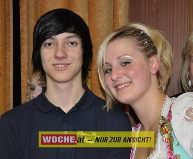 60 Maturanten am Gymnasium-Ball mit dem Motto: "Russian Nights".