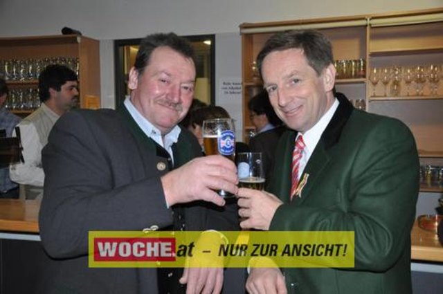 Der Griffner Bauernbund und Bürgermeister Josef Müller luden zum Bauernball in den Kultursaal Griffen.