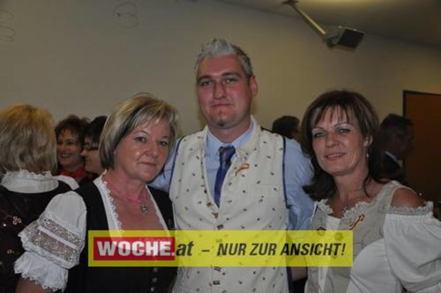 Der Griffner Bauernbund und Bürgermeister Josef Müller luden zum Bauernball in den Kultursaal Griffen.
