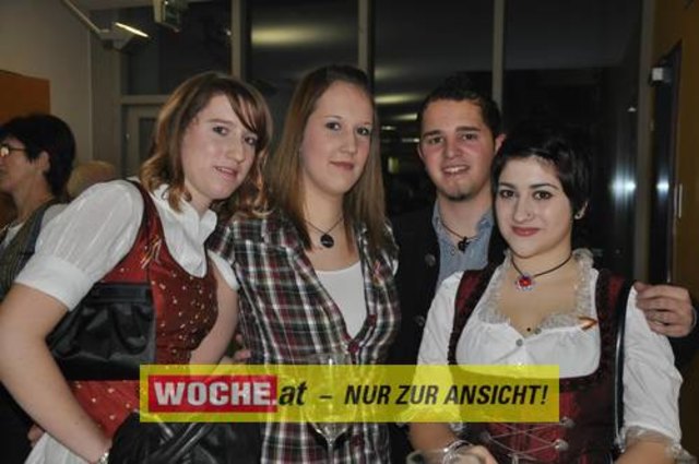 Der Griffner Bauernbund und Bürgermeister Josef Müller luden zum Bauernball in den Kultursaal Griffen.