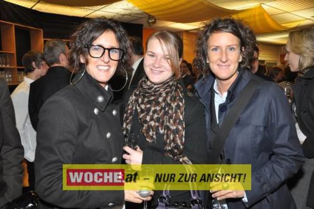 Anlässlich der Handelsgala 2009 in der Messehalle 5 in Klagenfurt wurden die erfolgreichsten, innovativsten und ideenreichsten Kaufleute prämiert. Der "Süsse Maxi" Maximilian Müller wurde für sein Lebenswerk ausgezeichnet!