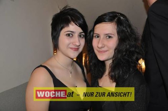 60 Maturanten am Gymnasium-Ball mit dem Motto: "Russian Nights".