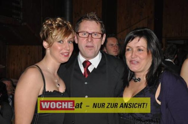 60 Maturanten am Gymnasium-Ball mit dem Motto: "Russian Nights".