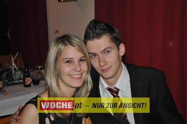 60 Maturanten am Gymnasium-Ball mit dem Motto: "Russian Nights".