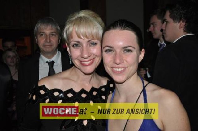 60 Maturanten am Gymnasium-Ball mit dem Motto: "Russian Nights".