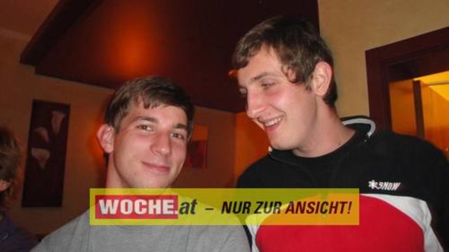 Vino Nuovo Party mit "effect 3" im Caffe Latte.