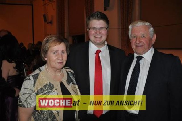 In der Neuen Burg fand der 38. Maturaball des Alpen-Adria-Gymnasiums Völkermarkt statt.