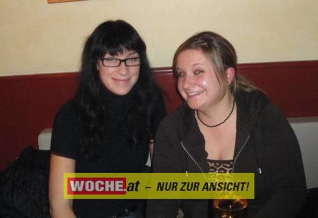 Vino Nuovo Party mit "effect 3" im Caffe Latte.