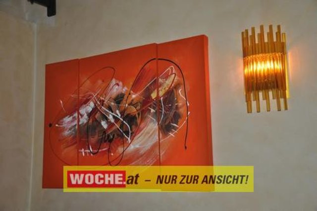 Vino Nuovo Party mit "effect 3" im Caffe Latte.