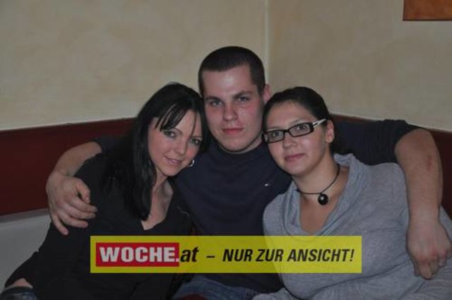 Vino Nuovo Party mit "effect 3" im Caffe Latte.