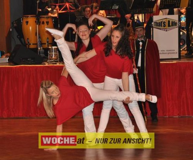 Ein gut besuchter Ball der Faschingsgilde Völkermarkt, auf welchem Tanz und Eleganz dominierten.