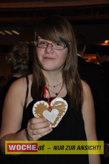 60 Maturanten am Gymnasium-Ball mit dem Motto: "Russian Nights".