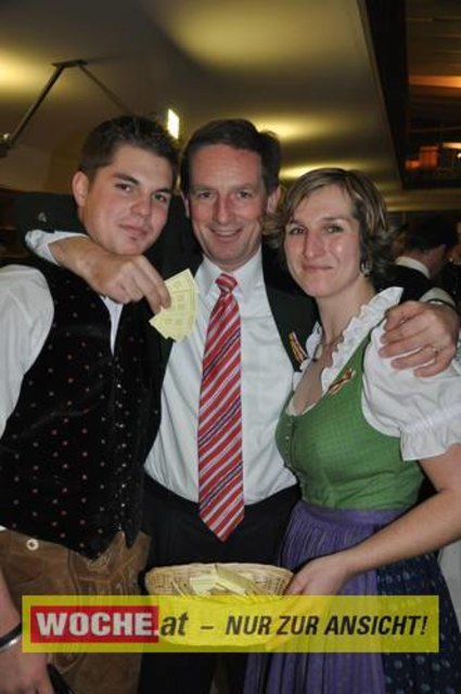 Der Griffner Bauernbund und Bürgermeister Josef Müller luden zum Bauernball in den Kultursaal Griffen.