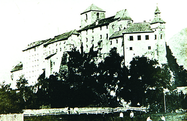 Kloster Arnoldstein