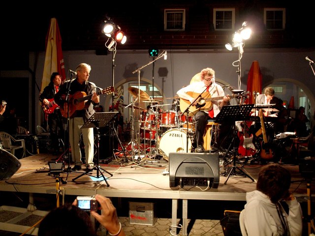 Austro Pop Ball mit Heinrich Walcher und Austro Pop Band