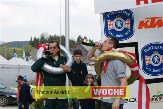 30.000 Motorsportfans erlebten beim 38. Rechbergrennen wie der Italiener Simone Faggioli mit 1:55,690 einen neuen Streckenrekord aufstellte. Fotos: Tom Dormann