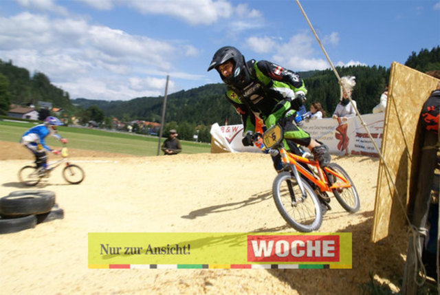 BMX ísterreich - Ungarn in Mühlen


 - Fotos: Hans Georg Ainerdinger