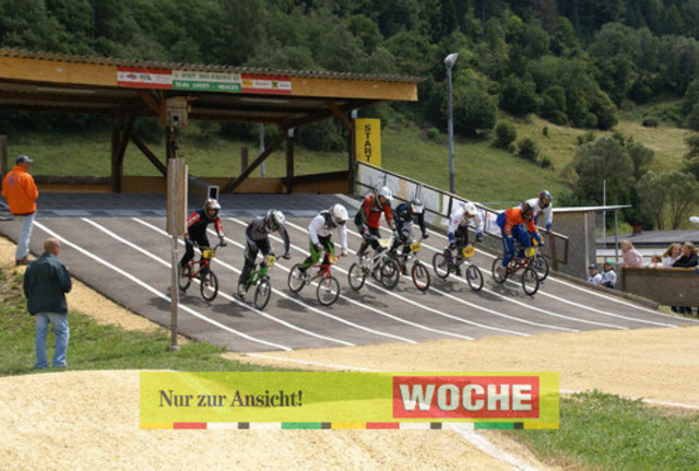 BMX ísterreich - Ungarn in Mühlen


 - Fotos: Hans Georg Ainerdinger