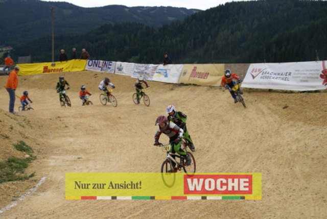 BMX ísterreich - Ungarn in Mühlen


 - Fotos: Hans Georg Ainerdinger