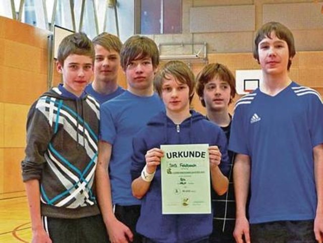 Der zweite Platz bei der Landesmeisterschaft im Geräteturnen reichte für die Sporthauptschule Feldbach, um die Steiermark im Bundesfinale zu vertreten