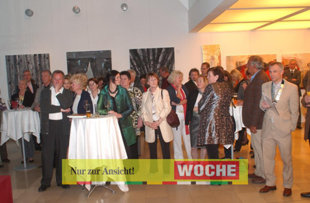 Round Table-Benefiz mit Kunstversteigerung im Schloss Gabelhofen


 - Fotos: Wolfgang Pfister
