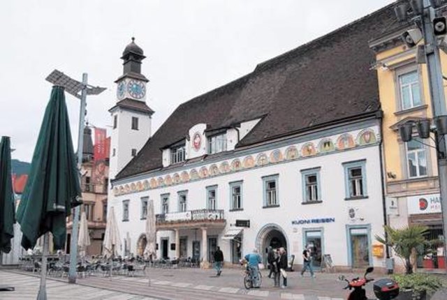 Das alte Rathaus auf dem Leobener Hauptplatz soll zu einem neuen Verwaltungsgebäude umgebaut werden. Einen Zeitplan gibt es dafür noch nicht. Foto: Weeber