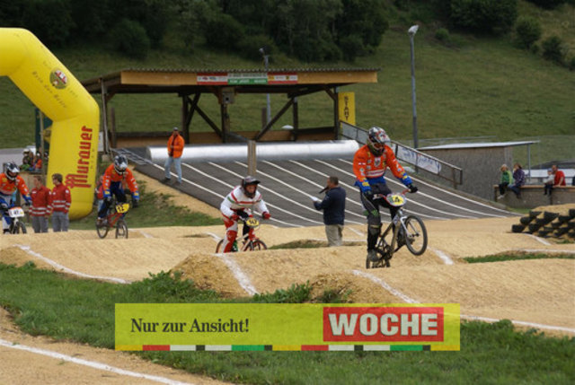 BMX ísterreich - Ungarn in Mühlen


 - Fotos: Hans Georg Ainerdinger