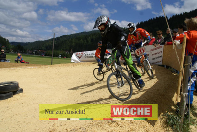 BMX ísterreich - Ungarn in Mühlen


 - Fotos: Hans Georg Ainerdinger