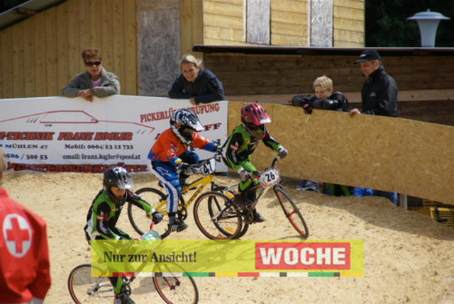 BMX ísterreich - Ungarn in Mühlen


 - Fotos: Hans Georg Ainerdinger