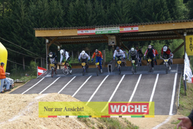 BMX ísterreich - Ungarn in Mühlen


 - Fotos: Hans Georg Ainerdinger