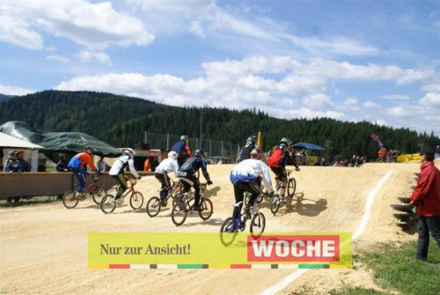 BMX ísterreich - Ungarn in Mühlen


 - Fotos: Hans Georg Ainerdinger
