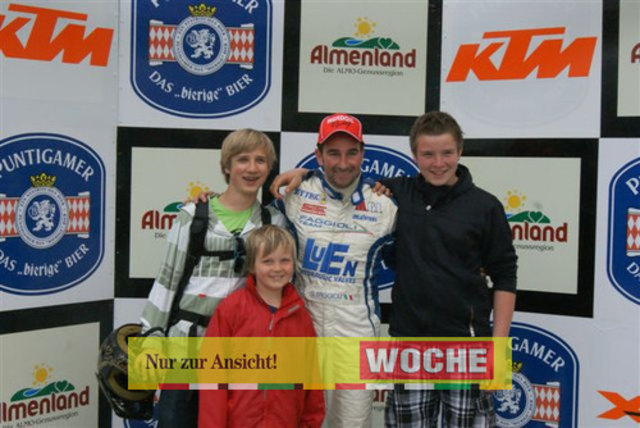 30.000 Motorsportfans erlebten beim 38. Rechbergrennen wie der Italiener Simone Faggioli mit 1:55,690 einen neuen Streckenrekord aufstellte. Fotos: Tom Dormann