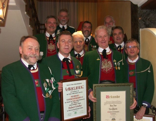 Schützen Landeck Ehrung  2010-1 | Foto: Tiefenbacher