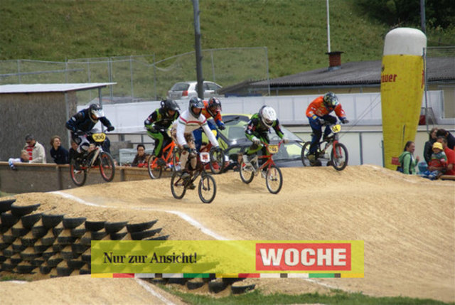 BMX ísterreich - Ungarn in Mühlen


 - Fotos: Hans Georg Ainerdinger
