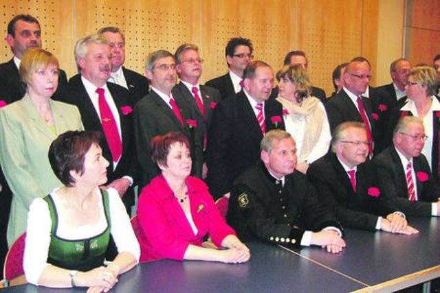 Noch immer uneinig: Der neue                   Gemeinderat in Fohnsdorf.	 

Foto: Franz