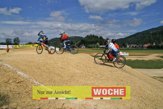 BMX ísterreich - Ungarn in Mühlen


 - Fotos: Hans Georg Ainerdinger